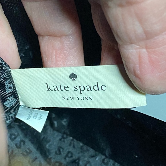 Kate Spade New York Brightwater Drive Hanna Crossbody - Picture 11 of 13